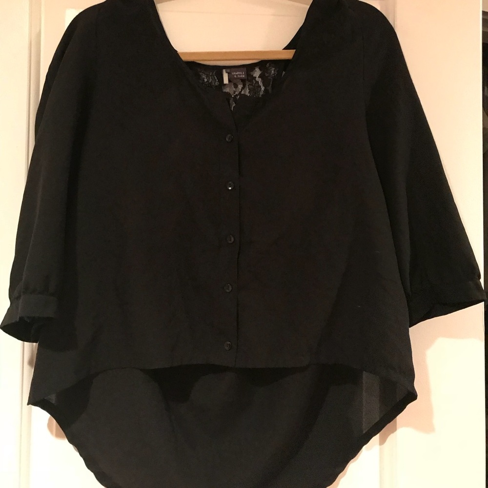 Super cute black blouse